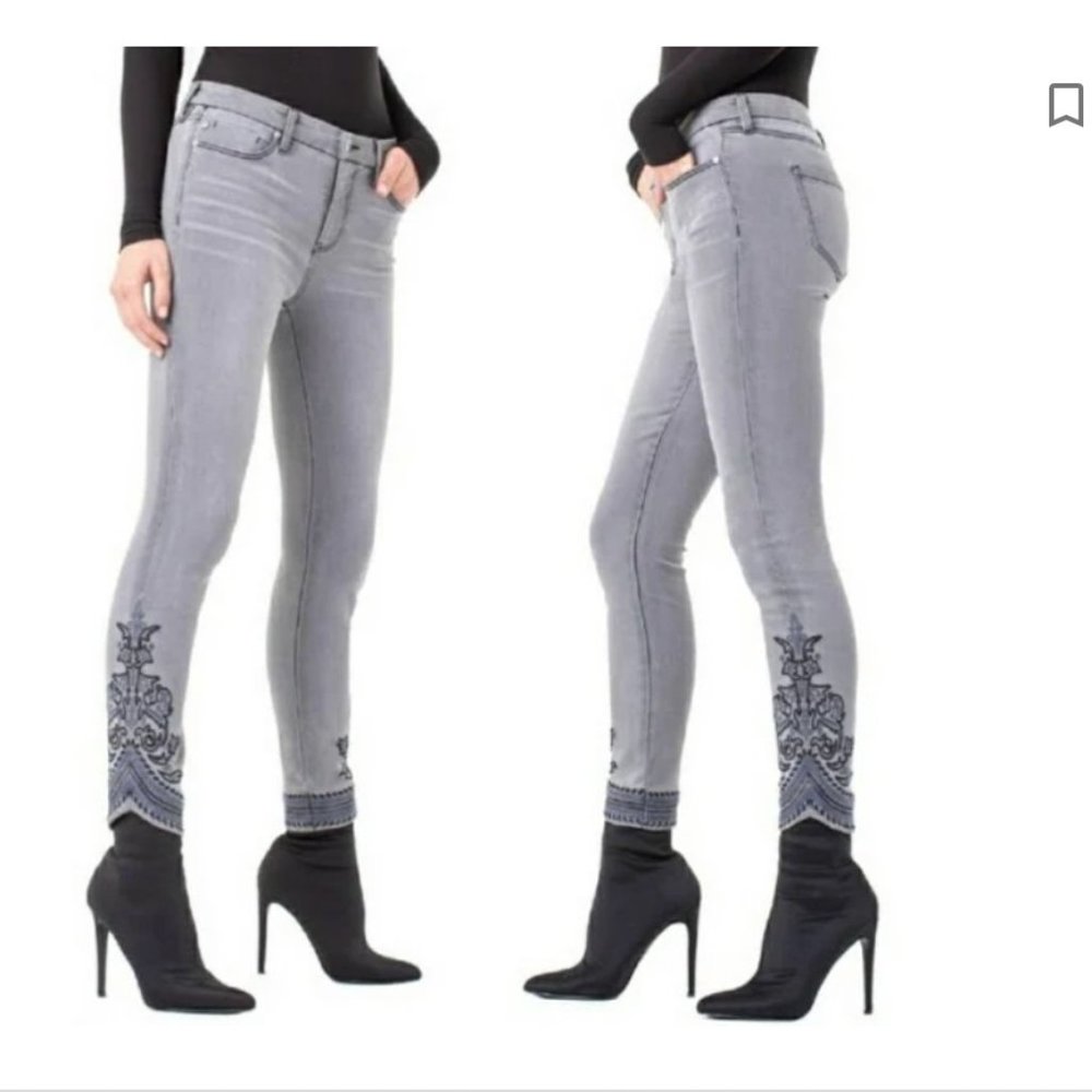 Liverpool Kayden Scallop Embroidered Jeans